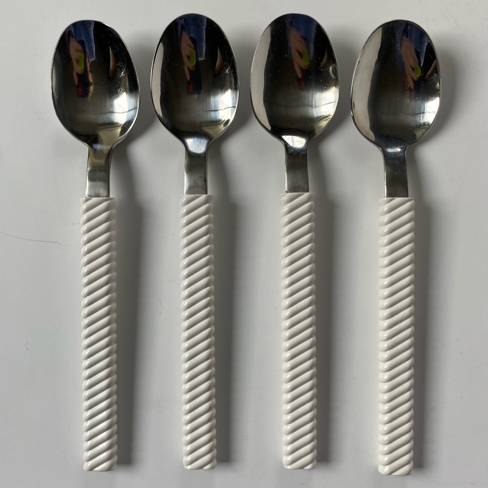 Vintage Crown Corning White Handle Stainless 4 Spoons Flatware Teaspoons Twist